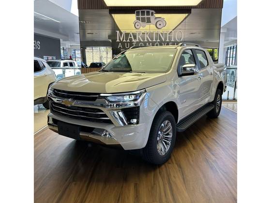 CHEVROLET S10 2.8 16V TURBO DIESEL HIGH COUNTRY CD 4X4 AUTOMÁTICO